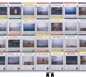 コクヨのカタログスタンド パンフレットスタンド 送料無料 タナベ事務機器特価にて販売中です