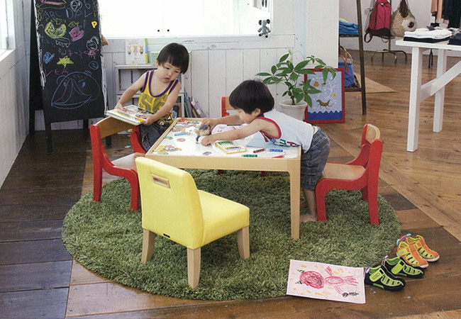 幼児用テーブル・イスセット 幼稚園・保育園・幼児教室用家具